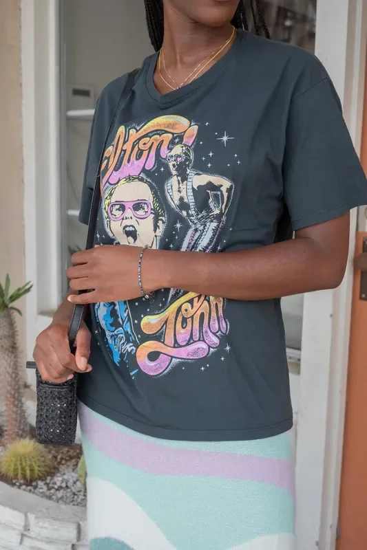 Ash Elton John On Stage Boyfriend Tee