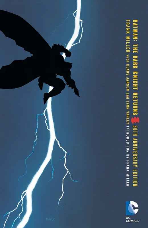 Batman: The Dark Knight Returns 30th Anniversary Edition [Paperback] Miller, Frank