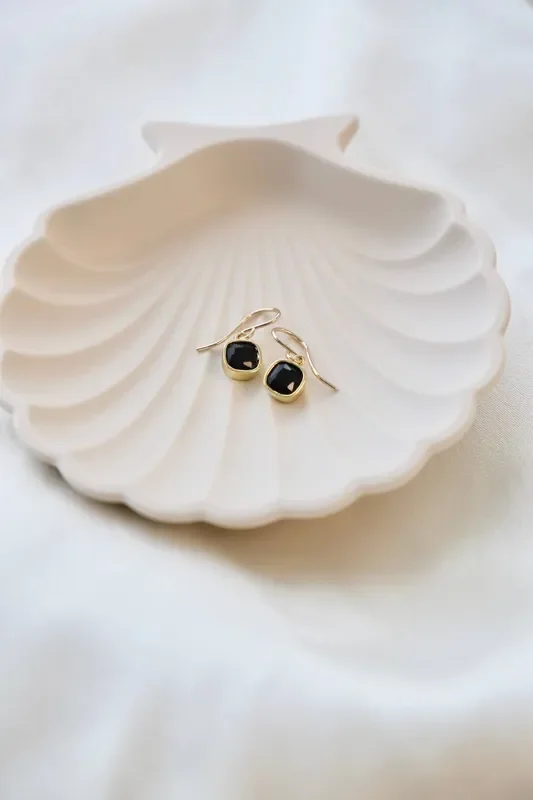 E1669GBK Gold Earrings-Black Square Bezel