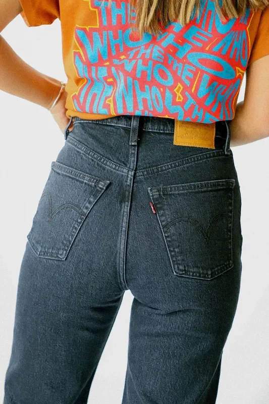 Feelin’ Cagey Ribcage Straight