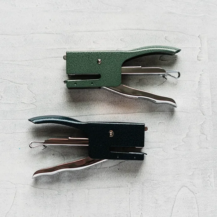 Hightide Penco Stapler – Green