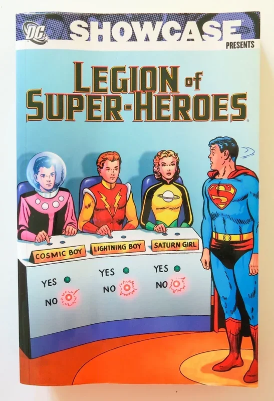 Showcase Presents Legion of Super Heroes Vol. 1 S&D DC Graphic Novel Comic Book – Good