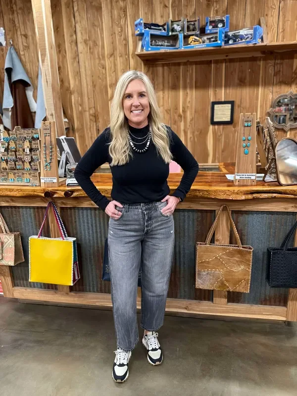 Women’s Ariat Jazmine Ultra High Rise Tomboy Straight Jean *FINAL SALE*